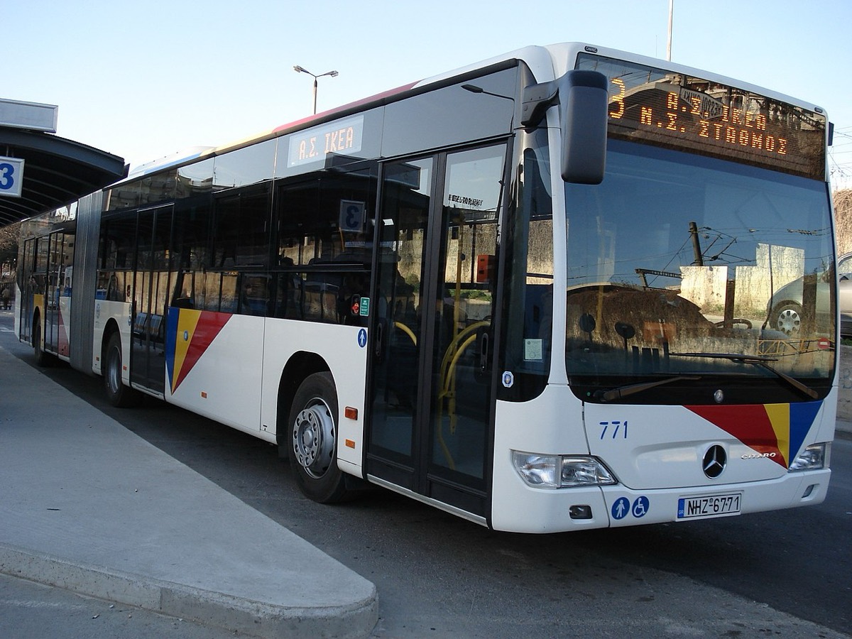 Градски автобус OASTH в Thessaloniki