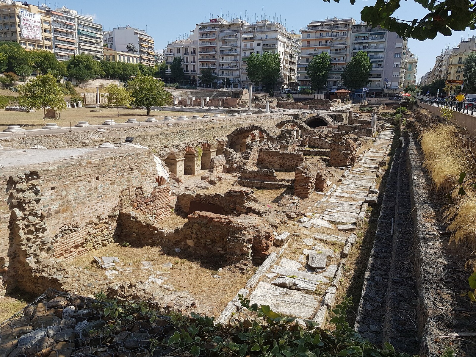Das Römische Forum von Thessaloniki mit dem restaurierten Odeon